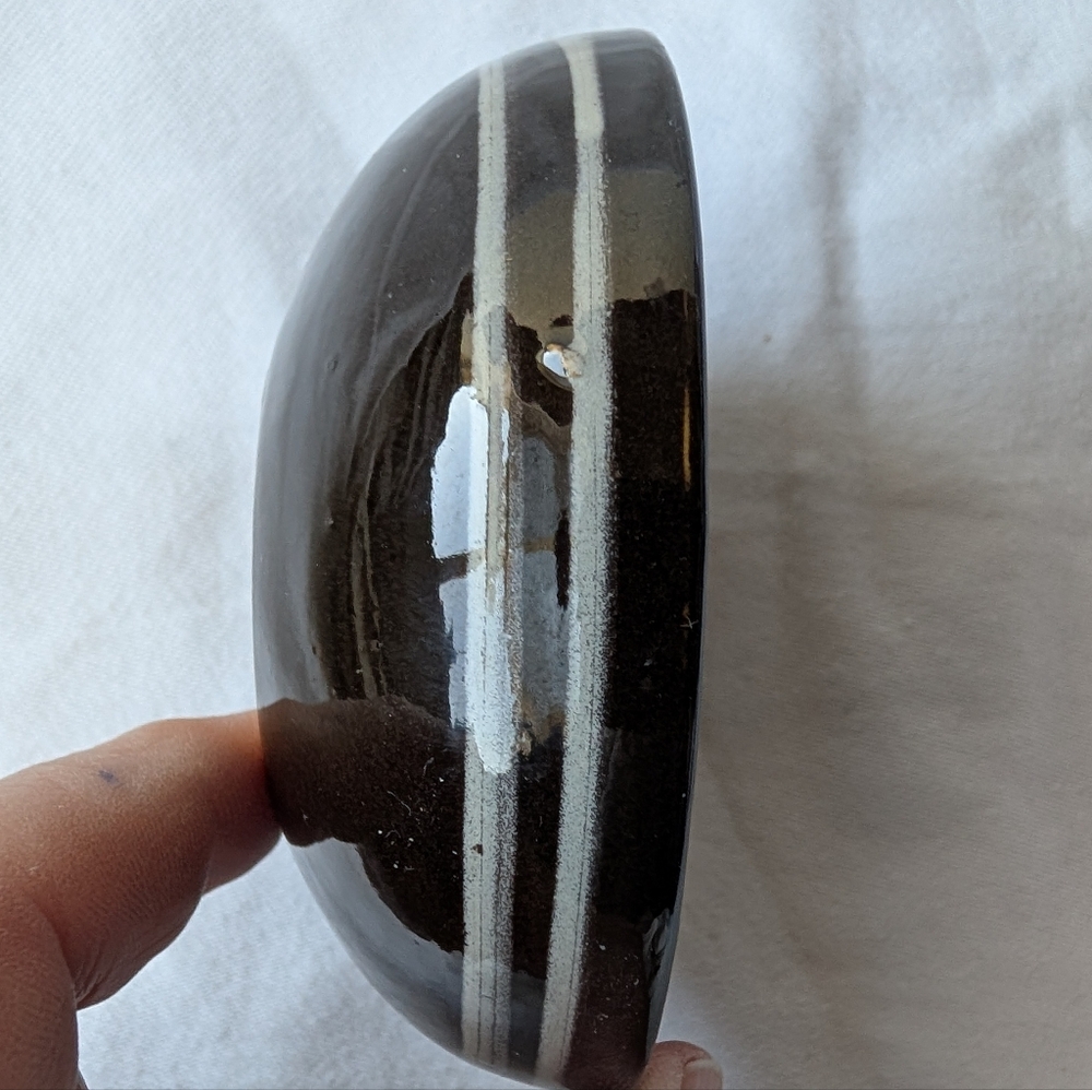Herman August Kähler Denmark Handmade Slip Design Ceramic Bowl - Picture 4 of 7